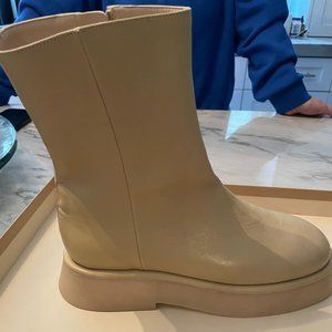 Wandler Beige Rosa Leather Ankle  Boots in Beige, Size 9